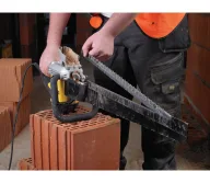 Аллигаторная пила DEWALT DWE398-QS 1700вт-3