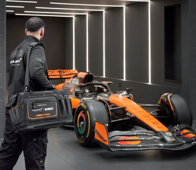 Geantă pentru scule DEWALT McLaren Limited Edition DWST60104-9 Nailon-8