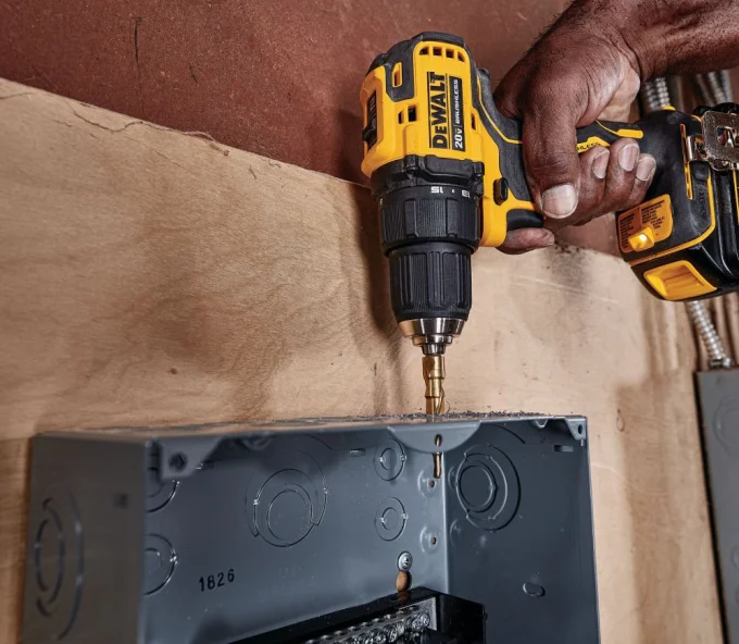 Mașină de înșurubat cu acumulator DEWALT DCD708D1T-QW 18V 2Ah-2