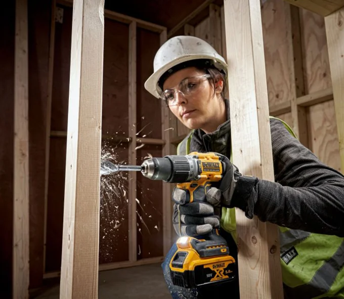 Mașină de înșurubat cu percuție cu acum. DEWALT DCD805P2T-QW 18V 5Ah-7