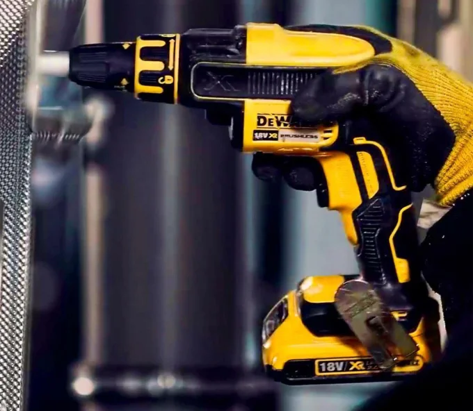 Mașină de înșurubat pentru regips cu acumulator DEWALT DCF620P2K-QW 18V 5Ah-7