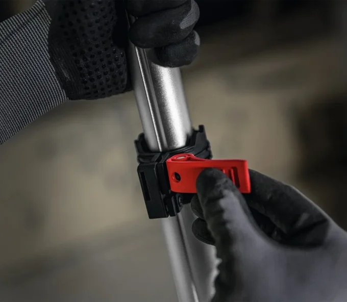 Lanternă construcții cu acumulator (fără bat) BOSCH GLT 18V-5000 5000lm 18V-5