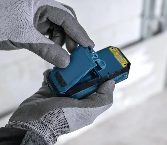 Дальномер BOSCH GLM 40-31 40m IP65-8