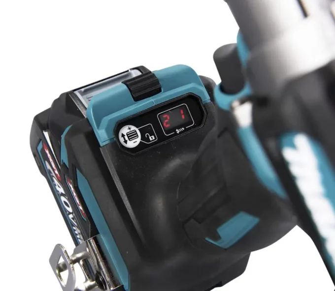 Набор аккумуляторных инструментов MAKITA DK0124G201-8