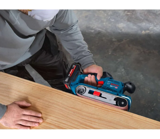 Mașină de șlefuit cu bandă fără fir (fără bat) BOSCH GBS 18V-75 18V-4