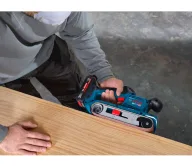 Mașină de șlefuit cu bandă fără fir (fără bat) BOSCH GBS 18V-75 18V-4