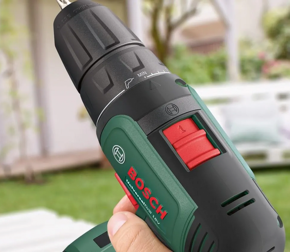 Шуруповёрт аккумуляторный BOSCH UniversalDrill 18V 18В 1.5Ач-2