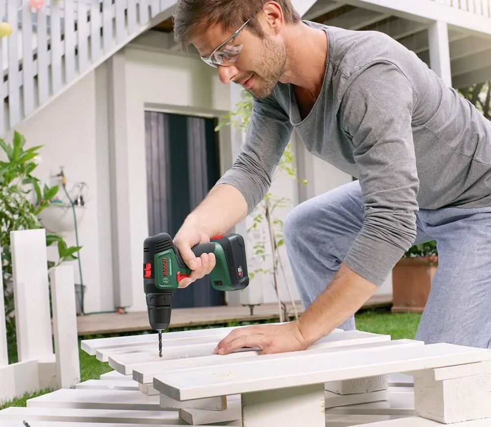 Шуруповёрт аккумуляторный BOSCH UniversalDrill 18V 18В 1.5Ач-4