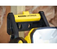 Lanternă construcții cu acumulator (fără bat) STANLEY SFMCL030B-XJ 650/1825lm 18V-5