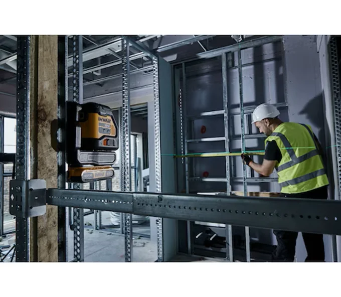 Nivelă cu laser (fără bat) DEWALT  DCLE34021N-XJ 2fascicole 55m-6