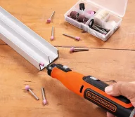 Polizor drept fără fir BLACK&DECKER BCRT8IK  7.2V 1.5Ah-9