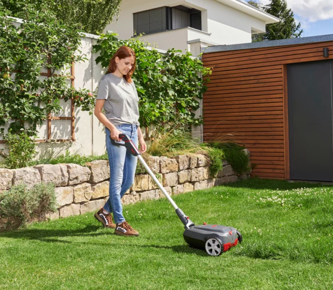 Mașină de tuns gazonul cu acumulator (fără bat) AL-KO 22.4 Li Comfort 220mm 18V-9