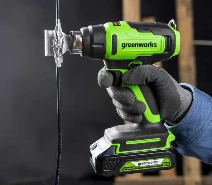 Suflantă de aer cald cu acum. (fără bat) Greenworks G24HG 550°C-5
