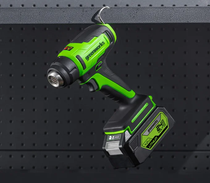Suflantă de aer cald cu acum. (fără bat) Greenworks G24HG 550°C-8