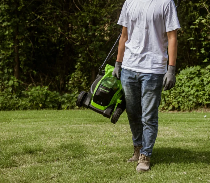 Газонокосилка аккумуляторная Greenworks GD24LM33K4 330мм 24В 4Ач-5