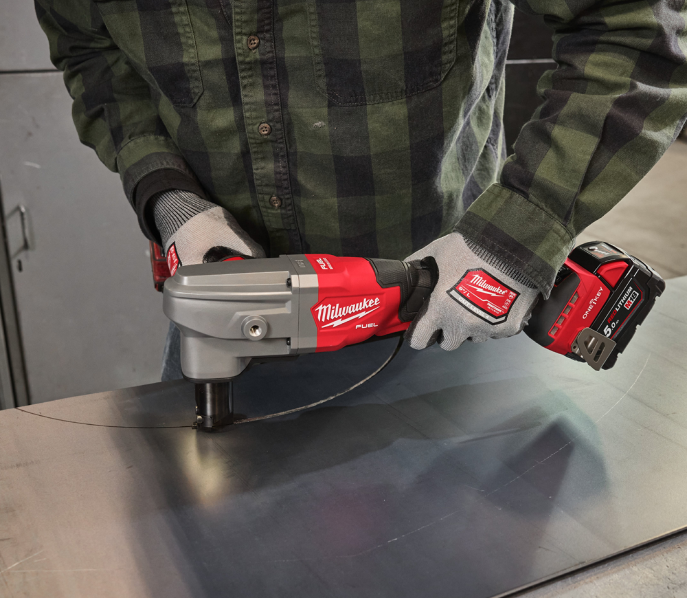 Электроножницы по металлу MILWAUKEE M18 FNB35-0X 3.8мм photo 5