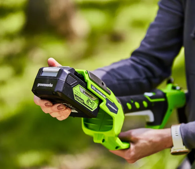 Fierăstrău telescopic cu acumulator Greenworks G24PS20K2 200mm 24V 2Ah-2