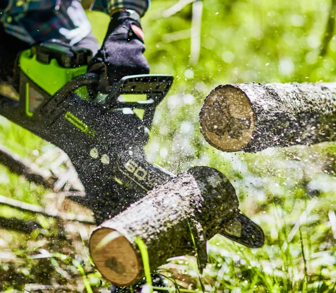 Цепная пила аккумуляторная Greenworks GD60CS40K2 400мм 60В 2Ач-5