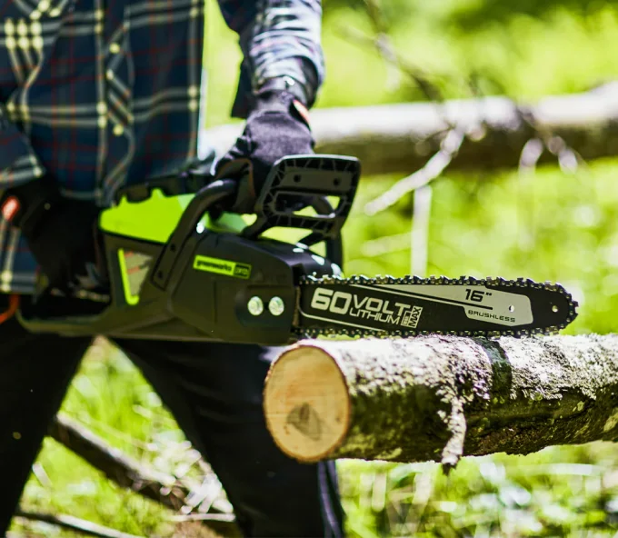 Цепная пила аккумуляторная Greenworks GD60CS40K2 400мм 60В 2Ач-7