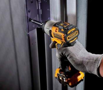 Шуруповерт аккумуляторный (без аккумуляторов) DEWALT DCF801N-XJ 12В photo 3