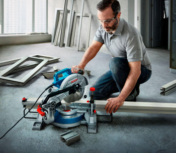 Fierăstrău circular staționar BOSCH GCM 216 1300w 216mm photo 6
