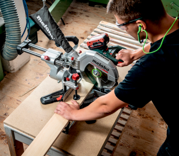 Fierăstrău  circular staționar fără fir METABO KGS 18 LTX BL 254 18V 4Ah 254mm photo 2
