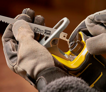 Сабельная пила аккумуляторная STANLEY SFMCS310D2K-QW 18В 2Ач photo 2