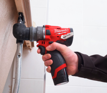 Шуруповёрт аккумуляторный ударный MILWAUKEE M12 FPDXKIT-202X 18В 2Ач photo 1
