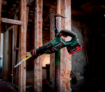 Fierăstrău sabie cu acumulator METABO SSEP 18 LT BL 18V photo 0