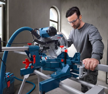 Торцовочная пила BOSCH GCM 340-305 D Professional 1800вт 305мм photo 2