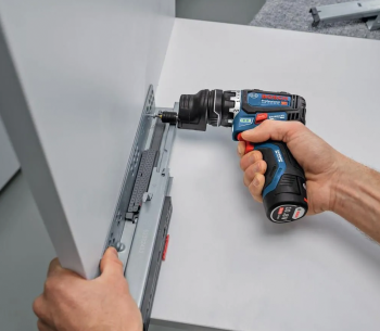 Mașină de înșurubat cu acumulator BOSCH GSR 12V-32 FC 12V 2Ah photo 6