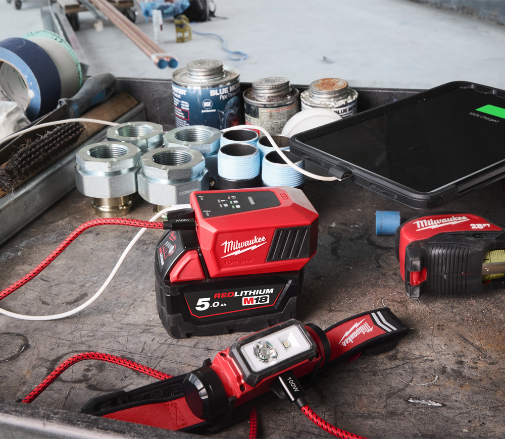 Încărcător MILWAUKEE M18 TC TOP-OFF 18 V 2.5 A-8