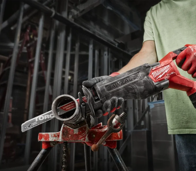 Fierăstraie sabie cu acumulator MILWAUKEE M18 FSZ-502X FUEL 18 V 5 Ah-8