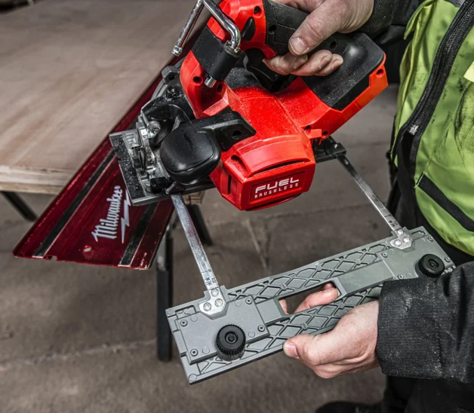 Fierăstraie circulare cu acumulator (fără bat) MILWAUKEE M18 FCSDC165-0C 165 mm 18 V-3