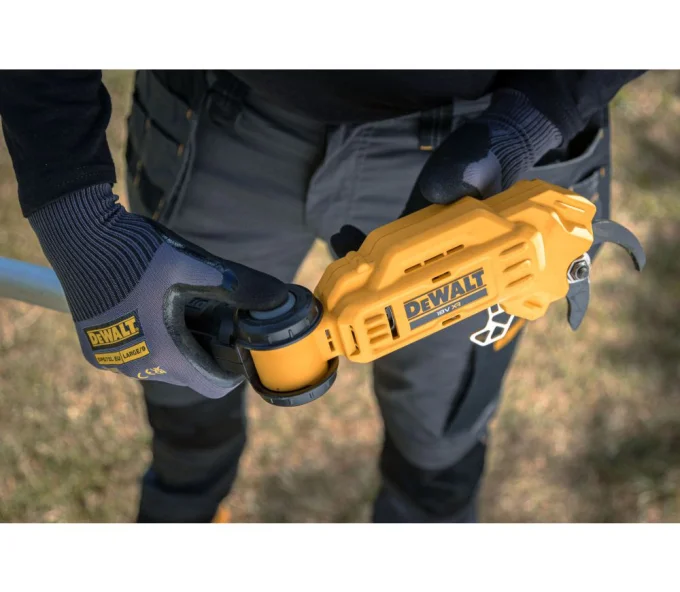 Pruner telescopic pentru crengi cu acumulator (fără bat) DEWALT DCMPP569N-XJ 18 V-7