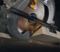 Fierăstrău circular cu acumulator (fără bat) INGCO CSLI1851 185 mm 20 V-8