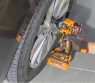 Mașină de înșurubat cu impact cu acumulator INGCO CIWLI2055 20 V 4 Ah 700 Nm-8