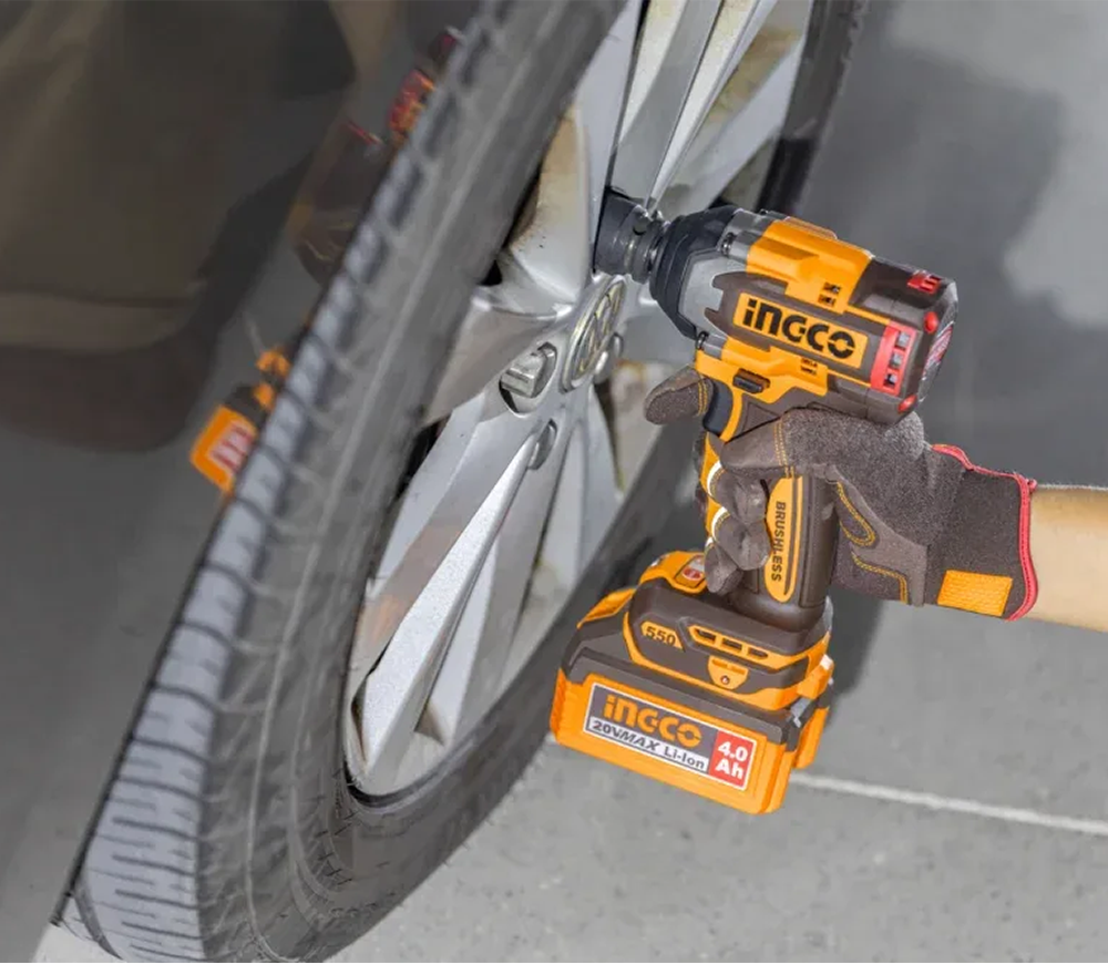 Mașină de înșurubat cu impact cu acumulator (fără bat) INGCO CIWLI20551 20 V 700 Nm-8