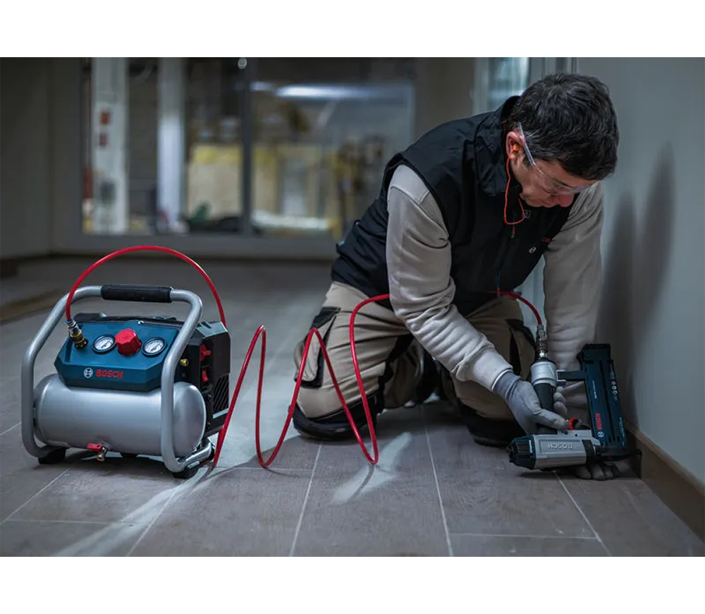 Compresor cu acumulator (fără bat) BOSCH PRO GKO 18V-51 51 l/min 4.5 L-12