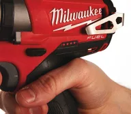 Винтовёрт аккумуляторный (без АКБ) MILWAUKEE M12 CD-0 12 В-2