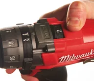Винтовёрт аккумуляторный (без АКБ) MILWAUKEE M12 CD-0 12 В-4