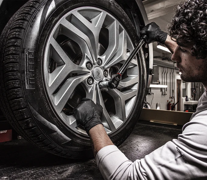 Динамометрический ключ MILWAUKEE Drive Click Torque Wrench 1/2 " 40-200 Нм-3