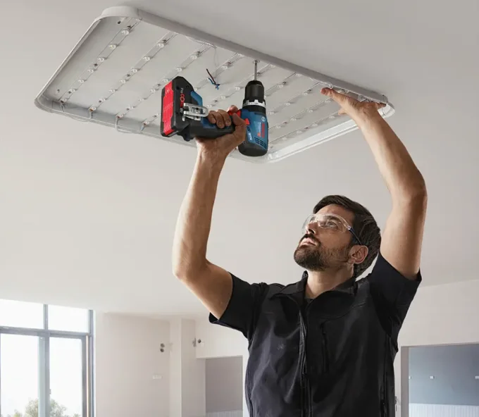 Набор аккумуляторных инструментов BOSCH Professional Combo Kit 18V 0615A500AH-7