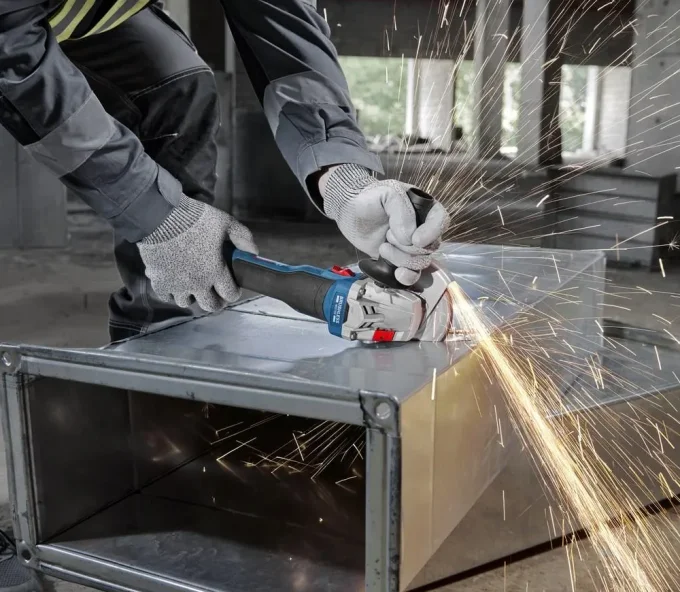 Угловая шлифмашина аккумуляторная BOSCH GWS 18V-8 125 мм 18 В 5 Ач-6